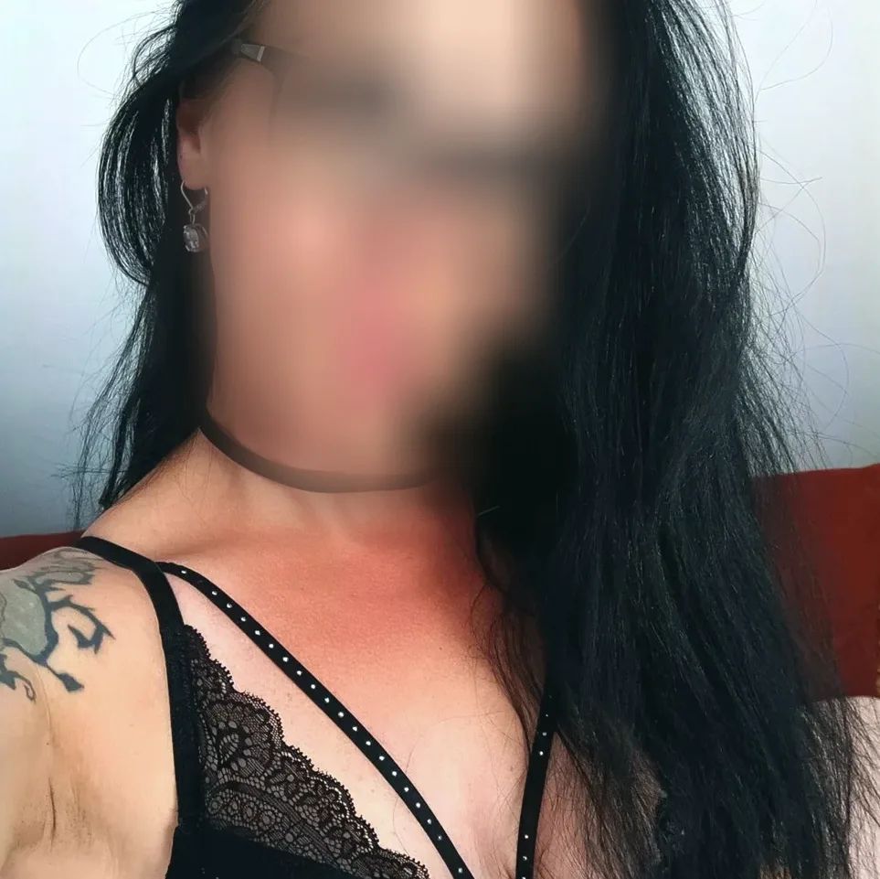 Carlijn, 36