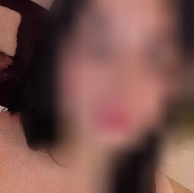Shania, 34